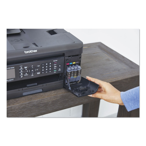 Brother LC401BK Black Ink Cartridge - Image 3